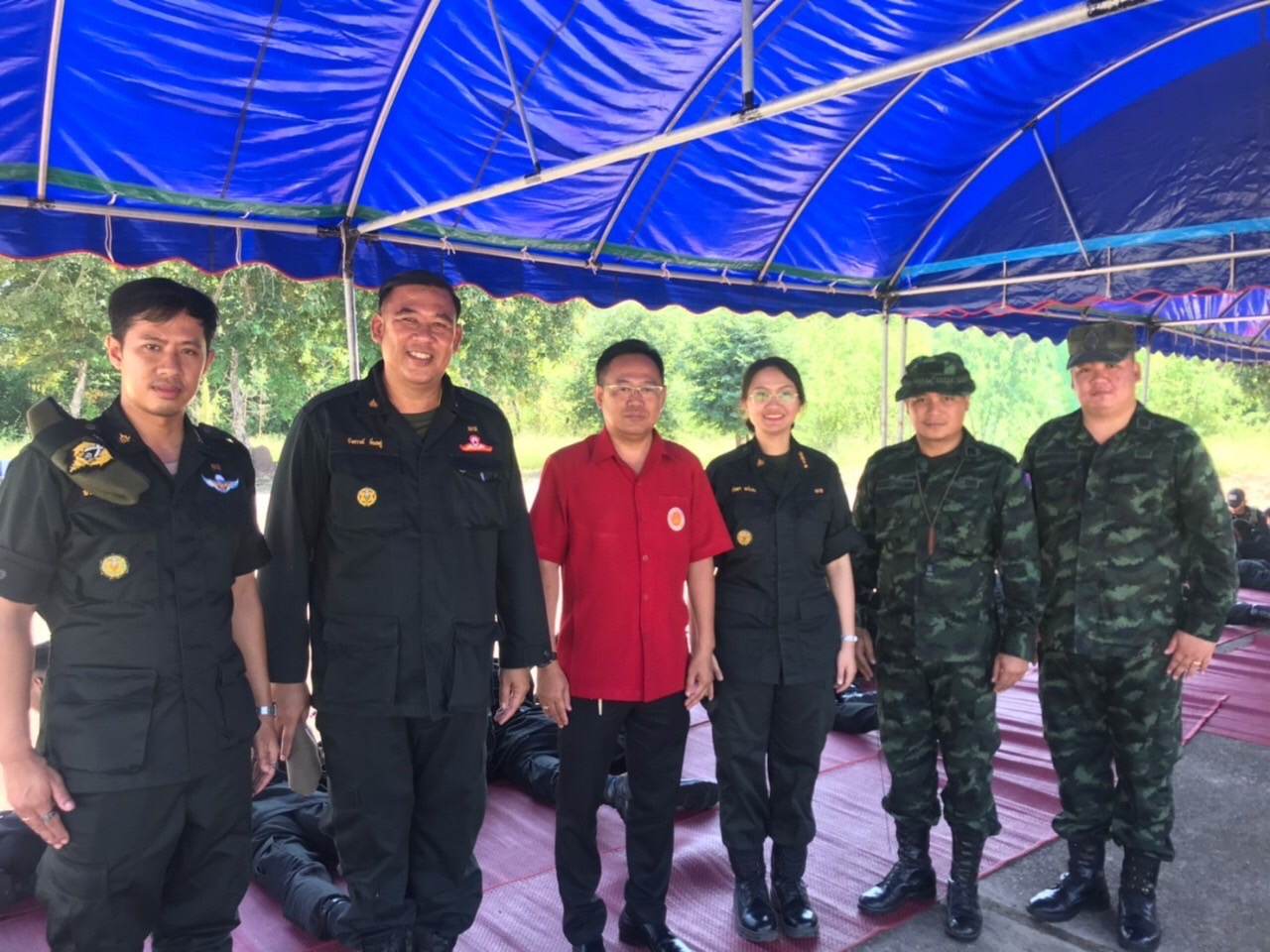 ตรวจเยี่ยมและให้กำลังใจ การฝึกยิงปืนของนักศึกษาวิชาทหารภาคปกติ ณ โรงเรียนวังกรดพิทยา